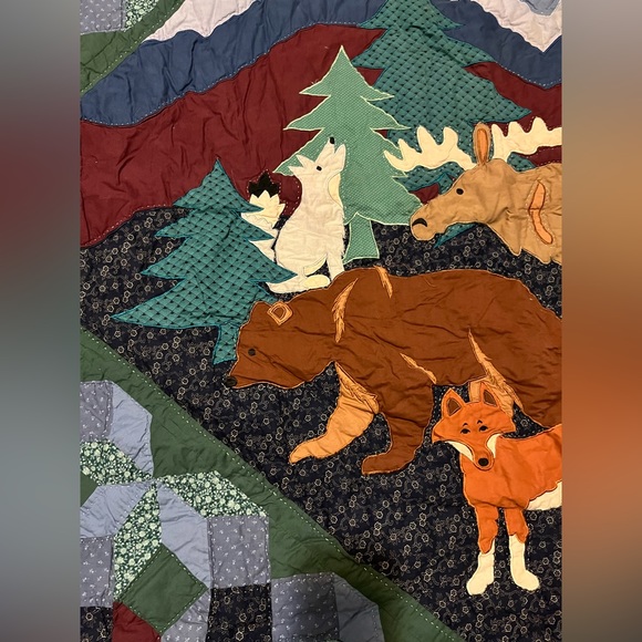 Woodland quilted throw - Picture 2 of 4